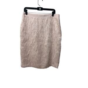 Women’s Banana Republic Pink Eyelash Skirt. Size 12. NWT!